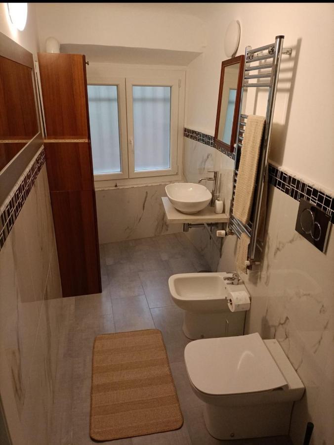 B&B Italian Guest Genova المظهر الخارجي الصورة