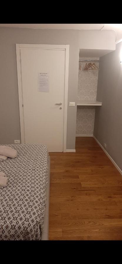 B&B Italian Guest Genova المظهر الخارجي الصورة