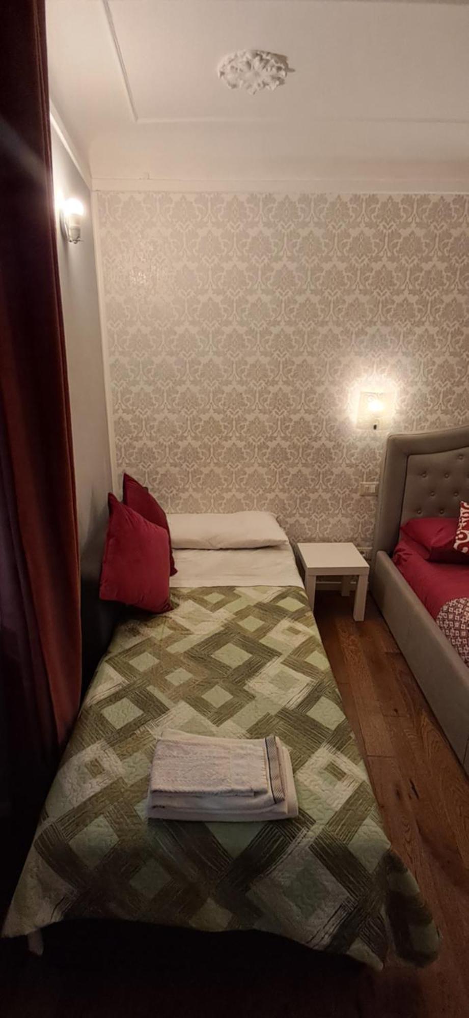 B&B Italian Guest Genova المظهر الخارجي الصورة